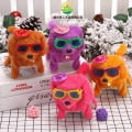 perro peluche camina sonido c/luz