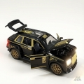 SUV de Lujo de Metal 1:28 con Luz y Puertas Abatibles
